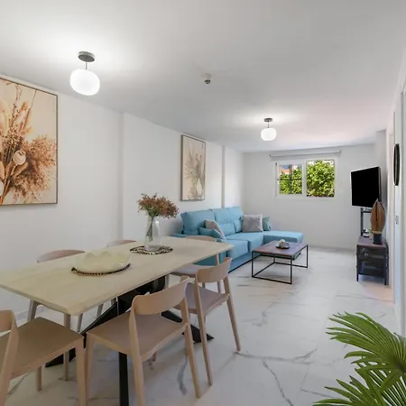 Апартаменты Granada Park S032 Арона